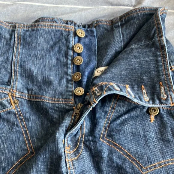 DKNY High Waisted Jean Shorts - Picture 4 of 7